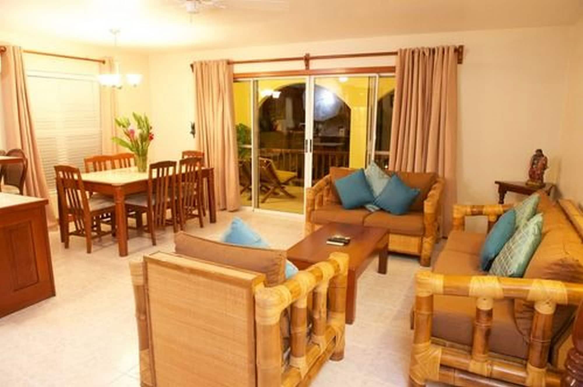 The Palms Oceanfront Suites San Pedro  Exteriér fotografie