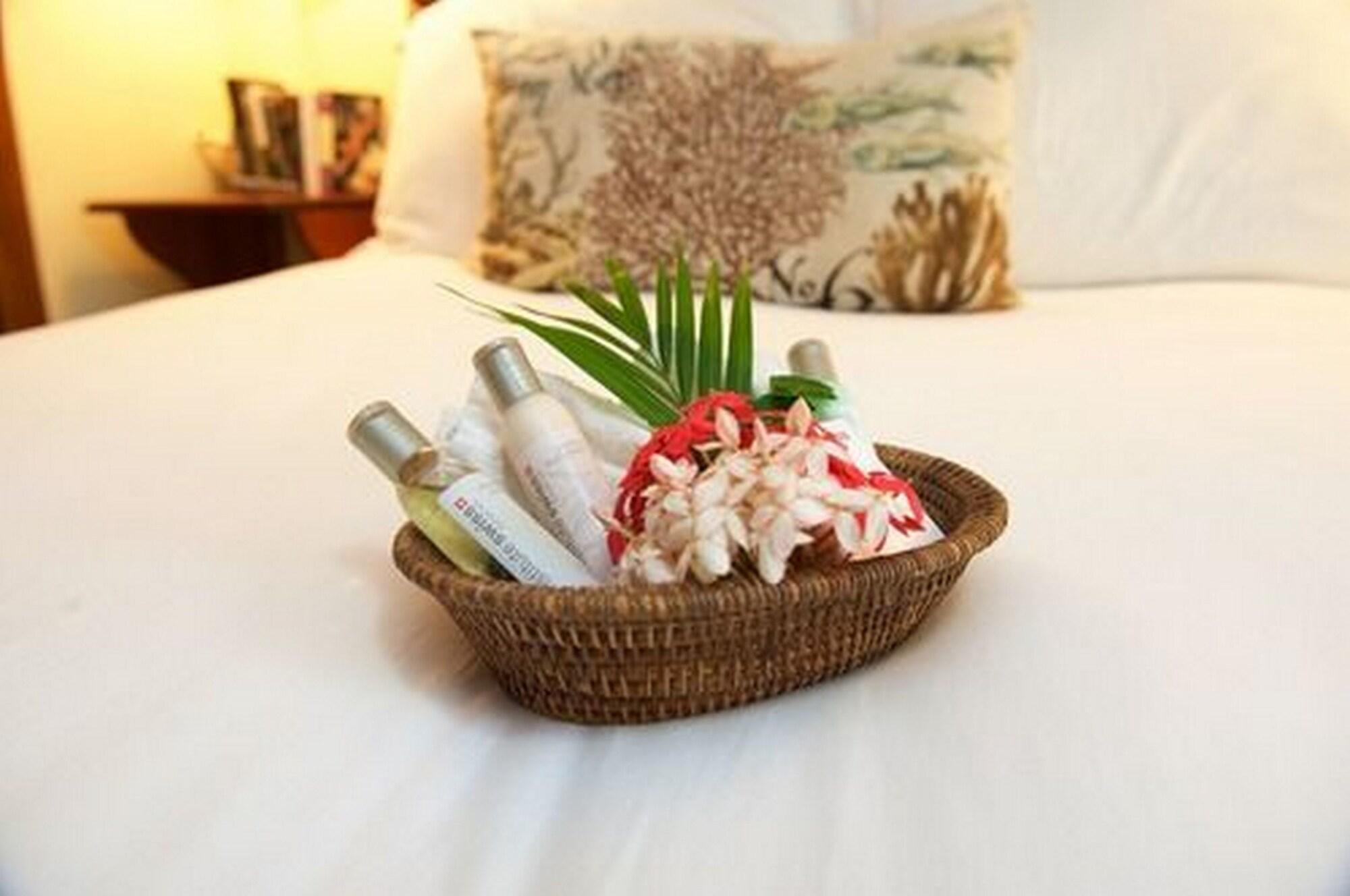 The Palms Oceanfront Suites San Pedro  Exteriér fotografie