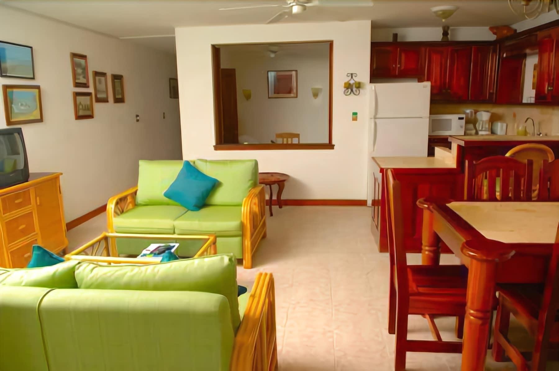 The Palms Oceanfront Suites San Pedro  Exteriér fotografie
