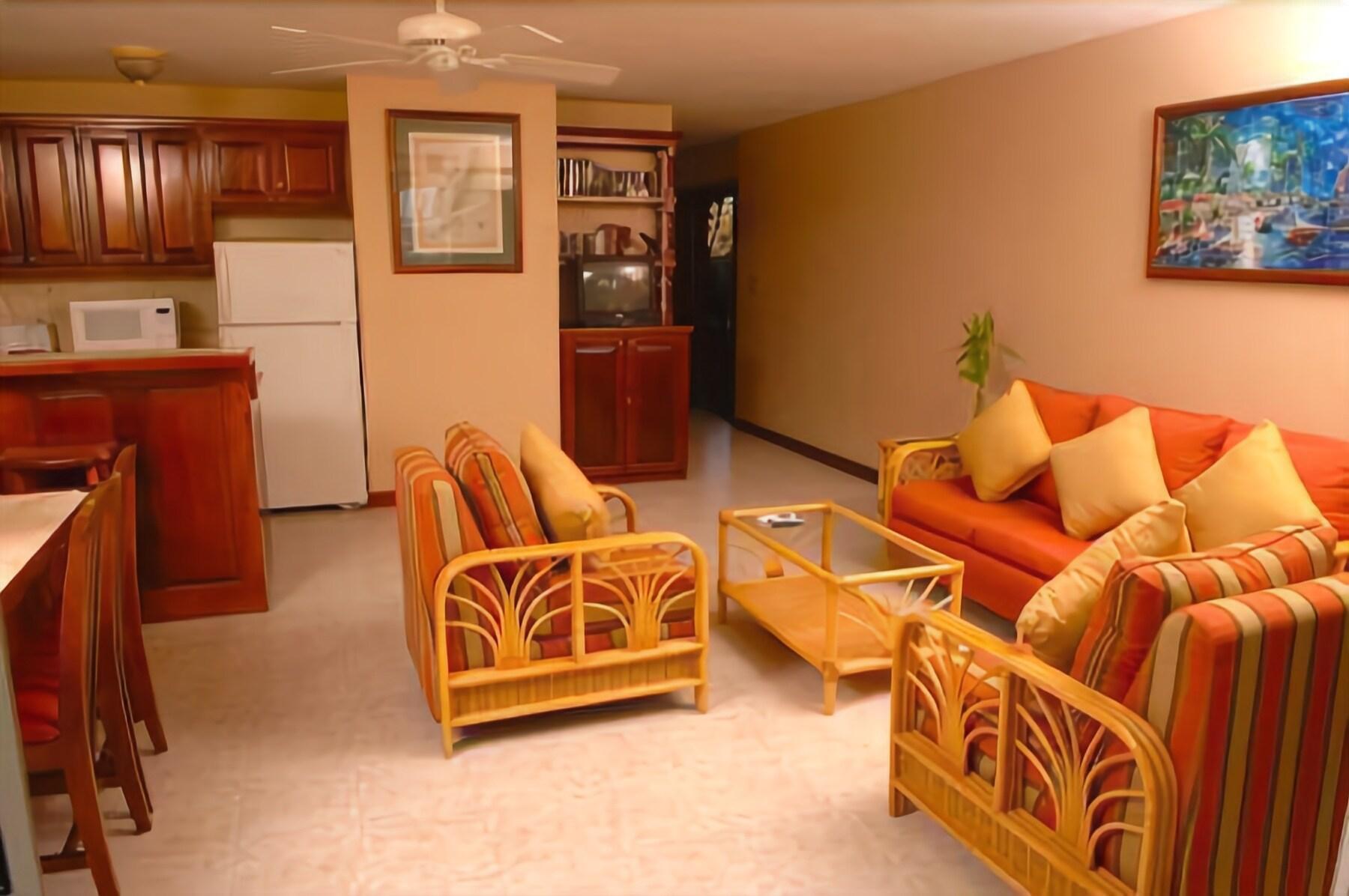 The Palms Oceanfront Suites San Pedro  Exteriér fotografie