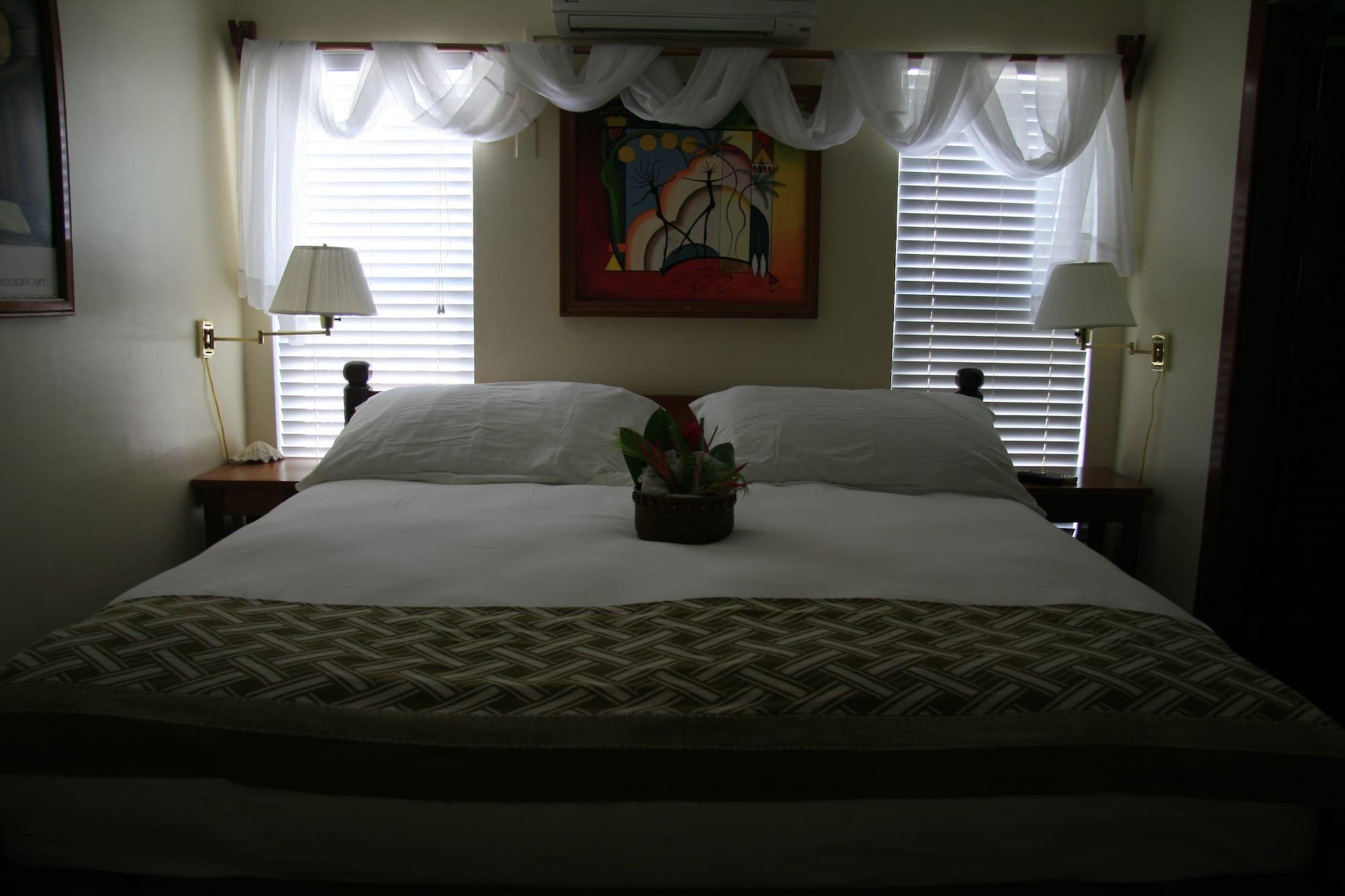 The Palms Oceanfront Suites San Pedro  Exteriér fotografie